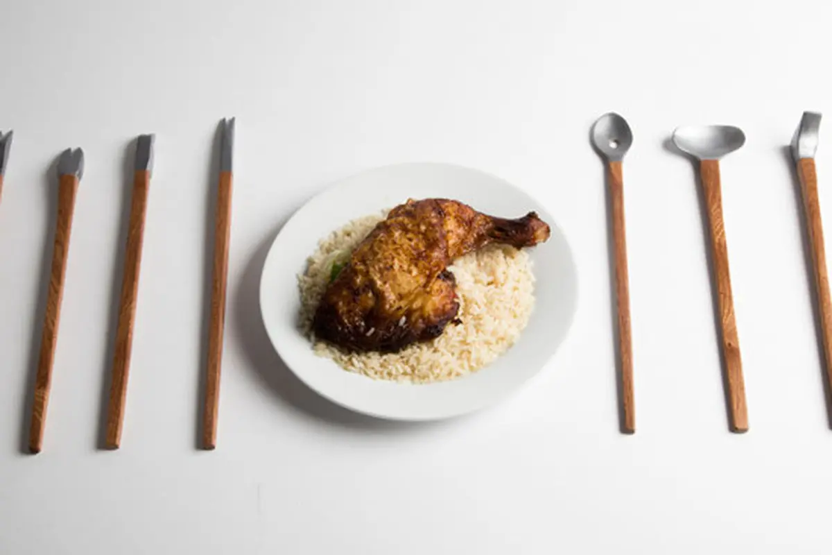 Peralatan Makan Buat Empati Terhadap Pengidap Skizofrenia