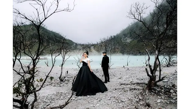 7 Potret Prewedding Masayu Clara dan Qausar Harta, Tampil Serasi