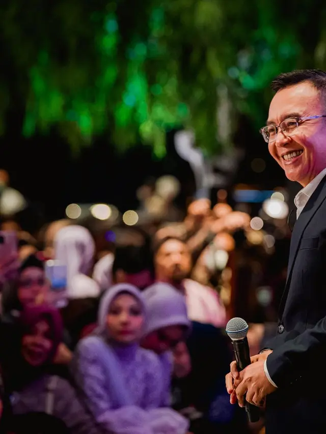 Ari Lasso tampil rapi (Instagram/ari_lasso)