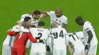 Besiktas tampil perkasa setelah mengalahkan Olympiakos di Piala Eropa. Sementara itu, Manchester United menang tipis atas Rostov.  