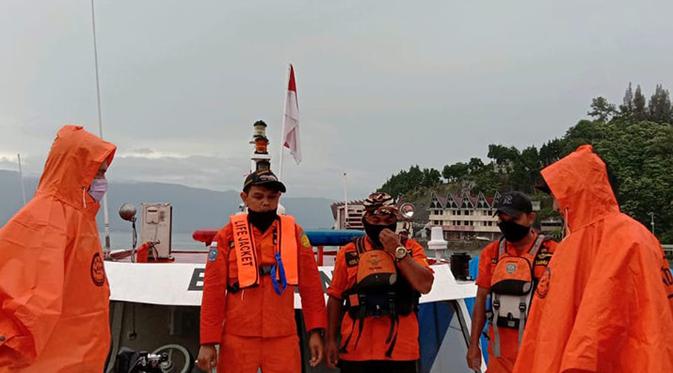 Pemuda Asal Medan Tenggelam di Danau Toba saat Berenang Bersama ...