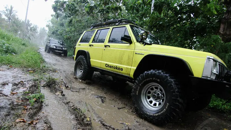  SOCA Solidarity 4x4 Tuntaskan Perjalanan Menuju Ujung Kulon 