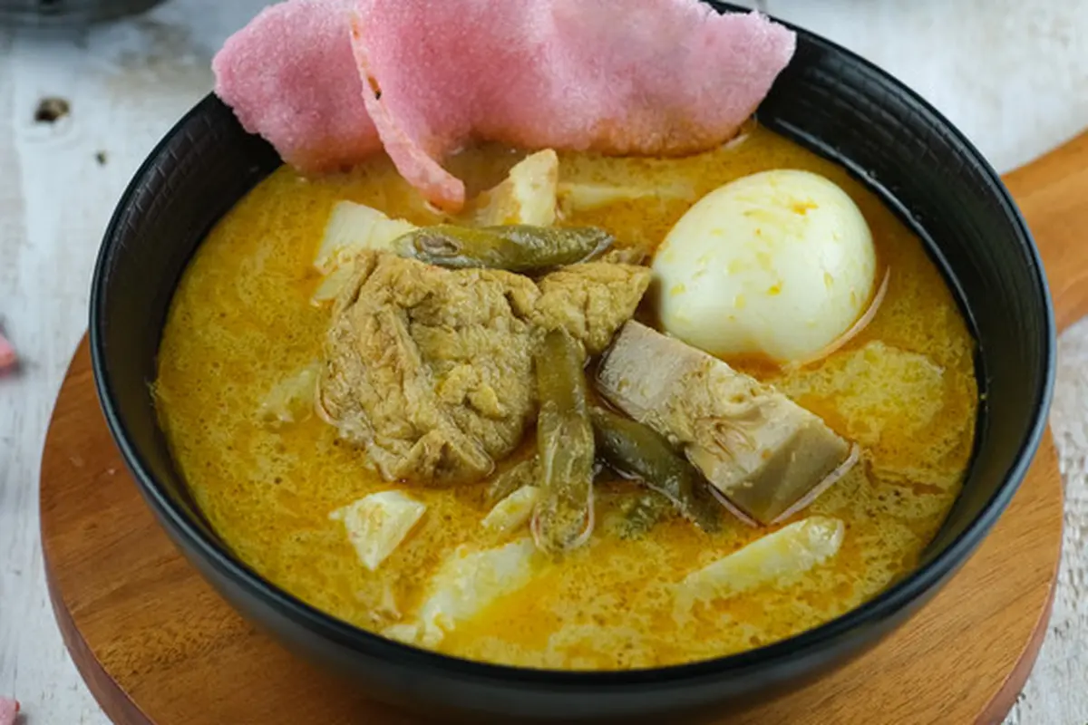 lontong sayur