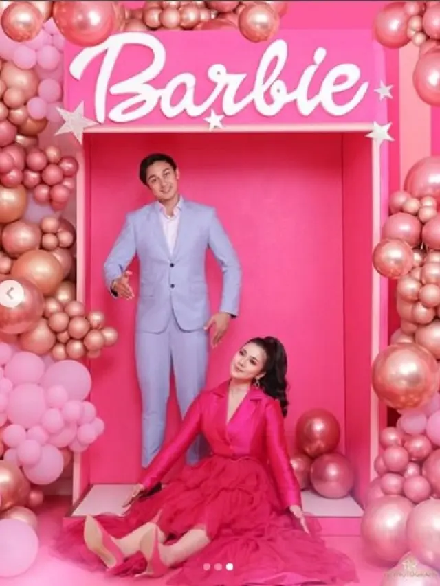 Felicya Angellista dan Immanuel Caesar Hito dalam pemotretan tema Barbie (Foto: instagram @fandy_the @fdphotography90)