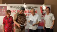 Direktur Utama PT. Dwikarya Langgengsukses Sentot Sudaryono dan Direktur PT. Fast Food Indonesia Justinus D. Juwono