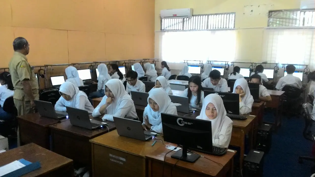 Listrik Padam, Ujian Nasional di Bogor Terganggu