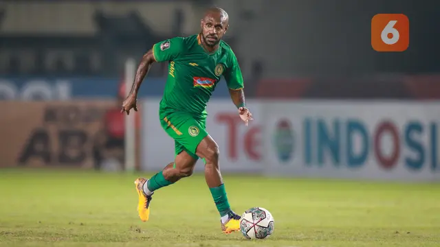 Foto: Aksi-aksi Menarik Saat PSS Sleman Jegal Langkah Persib Bandung ke Semifinal Piala Presiden 2022