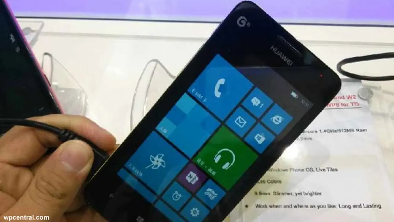 huawei-ascend-w2-130626c.jpg