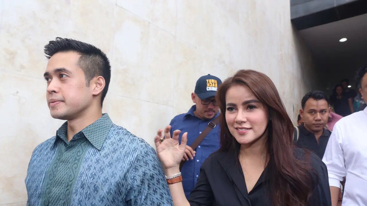 [Bintang] Olla Ramlan dan Aufar Hutapea