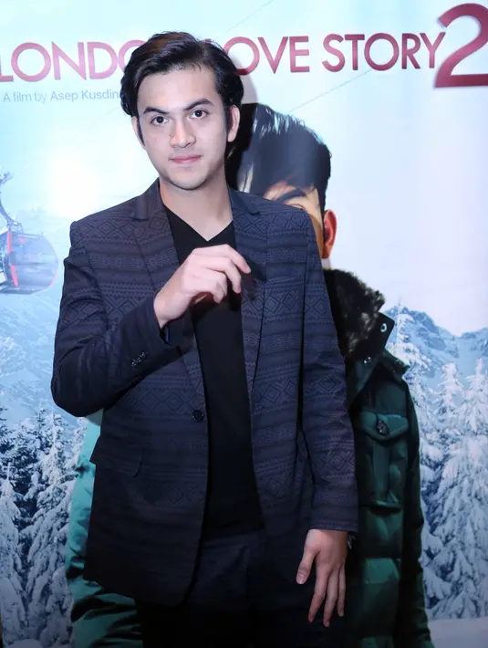 Banyak pengalaman seru dirasakan selama menjalani syuting di Swiss. "Aku yang di London nggak ikut, jadi Swiss seru sih, kotanya indah banget, berkesan. Suasana di sana kan nggak ada di sini," paparnya. (Nurwahyunan/Bintang.com)