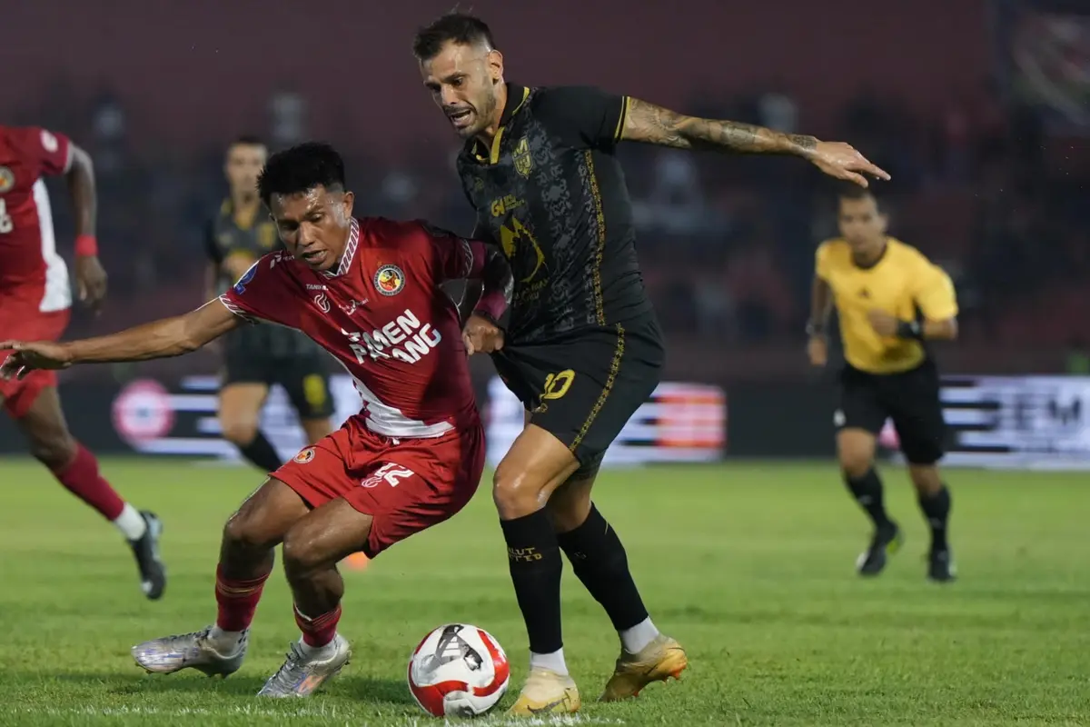 Kemenangan Malut United atas Semen Padang Sirna pada Menit-Menit Akhir ...