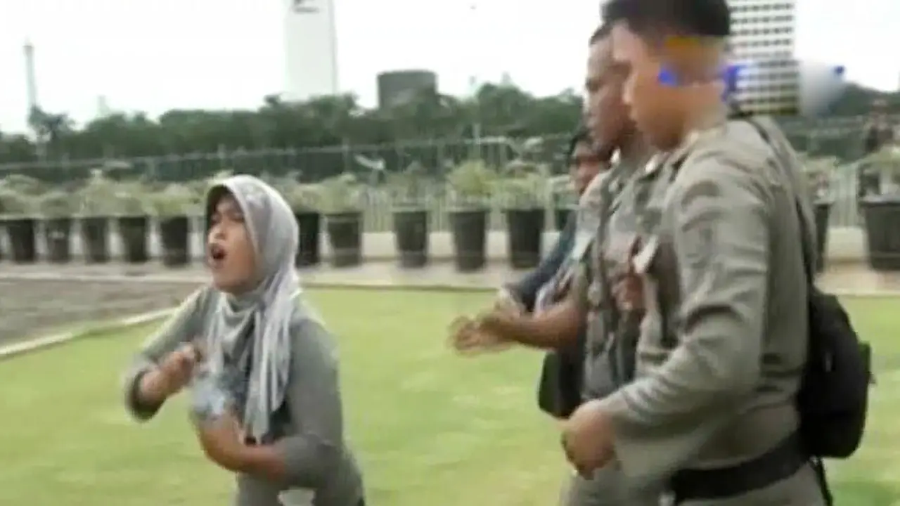 (Lip6 Petang) PKL-Monas