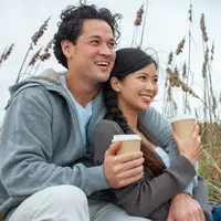 ilustrasi pasangan cinta/Darren Baker/Shutterstock