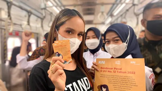 Cinta Laura Serukan 5 Cara Membantu Korban Pelecehan Seksual di Ruang Publik