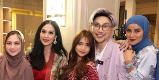 Drg. Devya baru-baru ini menggelar acara buka puasa bersama yang dihadiri oleh deretan selebriti ternama. [@dps_diahpermatasari/@kikysaputrii].