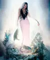 Halle Bailey dipilih sebagai Ariel dalam live action The Little Mermaid. Dipilihnya Halle Bailey turut mendobrak stigma kecantikan Disney Princess yang didasari dari warna kulit. [@hallebailey]