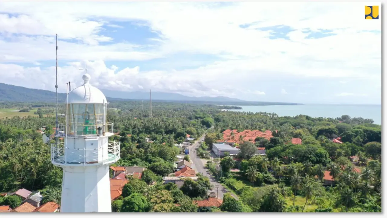 Jalan Lintas Pantai Selatan (Pansela) Jawa