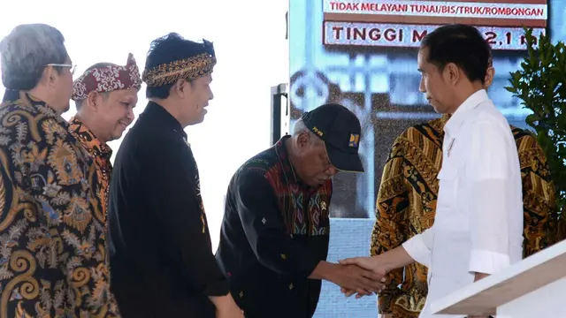 Presiden Jokowi Resmikan Tol Soroja