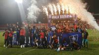 SSB All Star Rahuning Asahan menjuarai Piala Suratin U-15 setelah menjegal Persis Solo 2-1 di Stadion Suprijadi, Kota Blitar, Kamis (7/2/2019). (Bola.com/Gatot Susetyo)