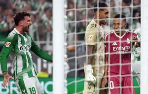 Manchester United dan Tottenham Pantau Ketat Perkembangan Pemain Real Betis