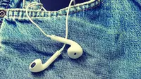 Bagaimana cara merawat earphone agar tak mudah rusak dan selalu awet? 
