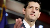 Ketua Dewan Perwakilan Rakyat Amerika Serikat, Paul Ryan, juga menyerang Nyonya Clinton, yang menjadi lawan Demokrat Trump.