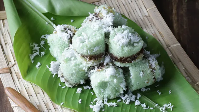 kue putu