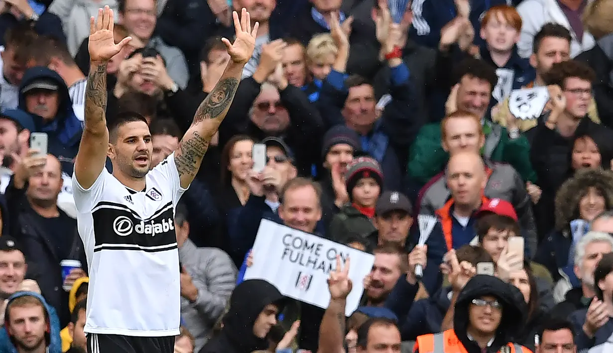 8. Aleksandar Mitrovic (Fulham) - 7 gol dan 1 assist (AFP/Ben Stansall)