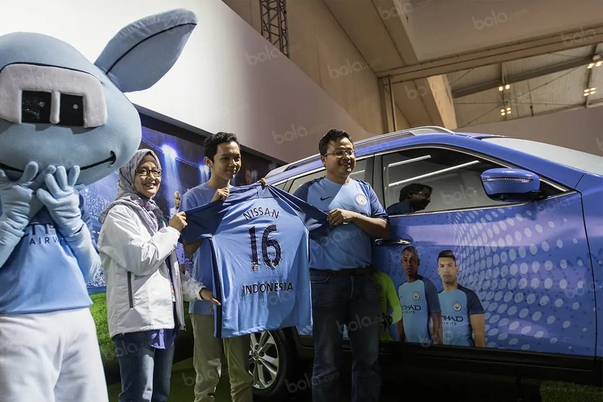 Nissan - Manchester City