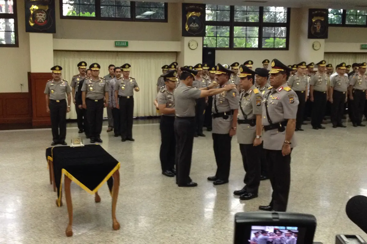 Banten dan Papua Barat Resmi Punya Kapolda Baru 