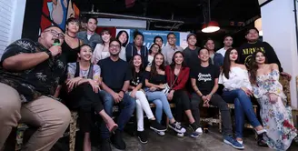 Ernest Prakasa, mengawali kariernya di dunia hiburan dengan menjadi seorang komika dan kini ia semakin sukses dalam penggarapan film. Berhasil dengan dua film sebelumnya, Ernest pun melahirkan film terbarunya. (Deki Prayoga/Bintang.com)