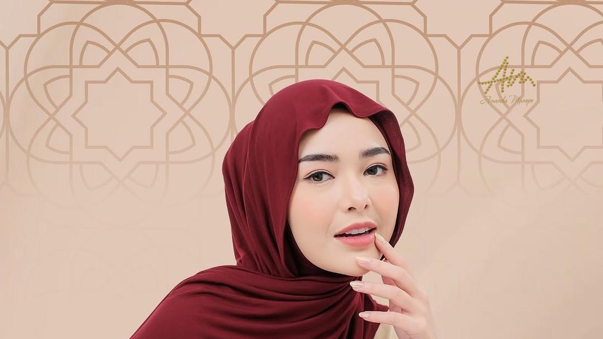 6 Pesona Amanda Manopo Pakai Tren Pashmina Meleyot, Inspirasi Tampilan Lebaran