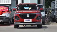 Baojun 530 aka Wuling Almaz punya versi facelift 2019 (Autohome).