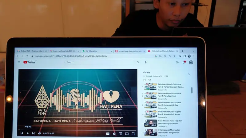Melihat Kisah Para Penulis Tanah Air di Channel Youtube Satupena TV