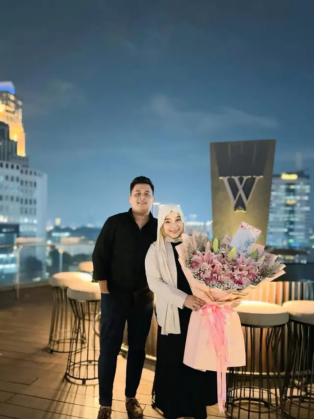 Potret Syifa Adik Ayu Ting Ting Rayakan Anniversary Pernikahan ke-3. (instagram/syifaasyifaaa)