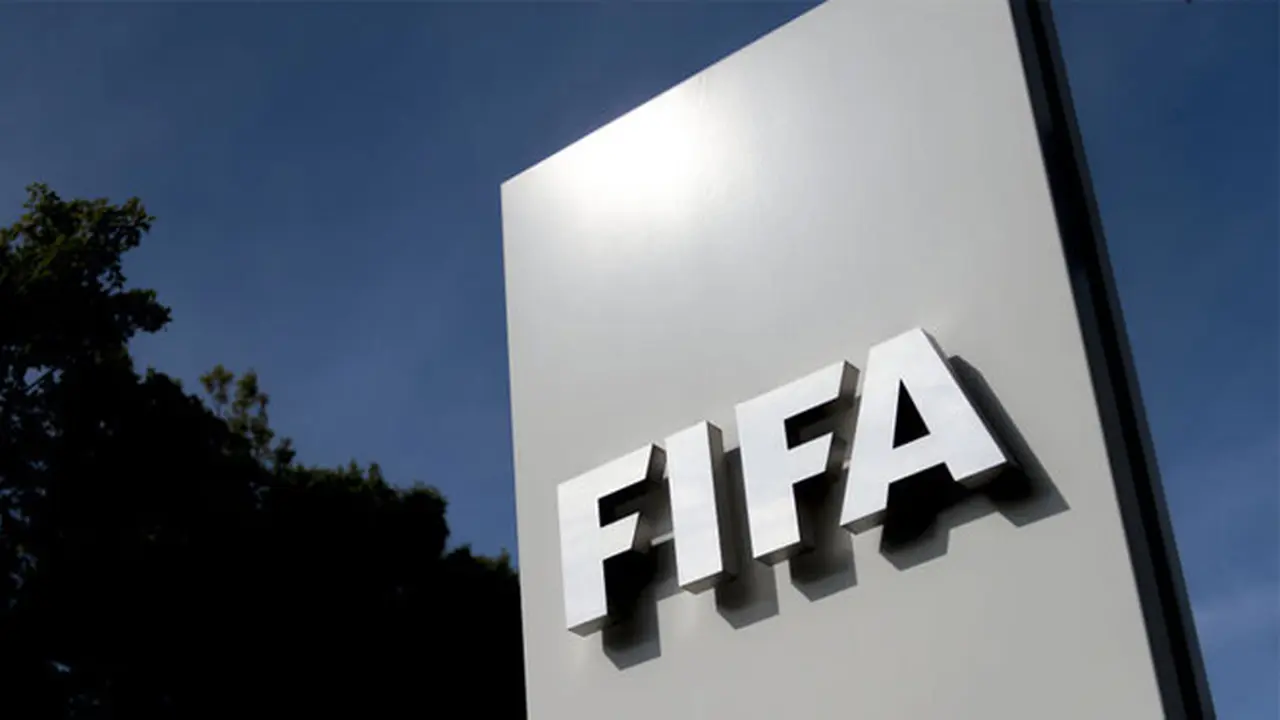 fifa-131008c.jpg