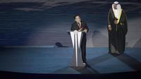 Ketua INASGOC, Erick Thohir, saat upacara pembukaan Asian Games di SUGBK, Jakarta, Sabtu, (18/8/2018).  Indonesia mengikutsertakan total 938 atlet, 365 ofisial dalam Asian Games 2018. (Bola.com/Vitalis Yogi Trisna)
