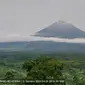 Gunung Semeru mengalami erupsi pada Rabu pagi (24/4/2024), pukul 06.14 WIB. (Liputan6.com/ Dok PVMBG)