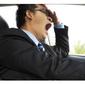 Ilustrasi pengemudi mengantuk saat berkendara. (medium.com)