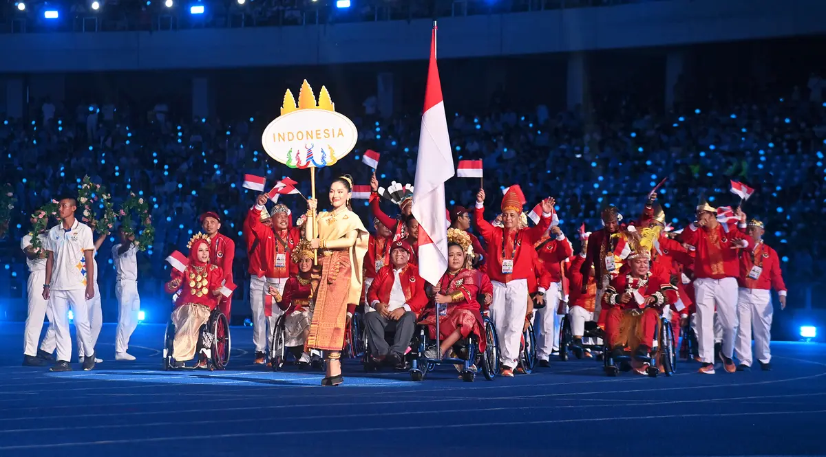043911800_1685812091-2023.06.03_RB_Defile_Tim_Indonesia_di_Opening_Ceremony_ASEAN_Para_Games_XII_Cambodia_2023__Morodok_Techo__Kamboja__Sabtu_3_Juni_2023___3_
