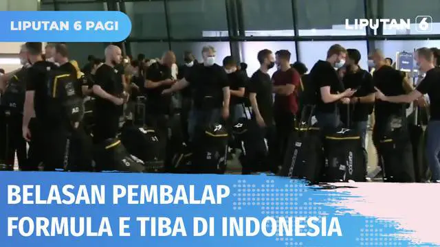 Para pembalap dan ratusan ofisial ajang balap Formula E pada Selasa (31/05) sore tiba di Indonesia. Sementara penyelenggara memastikan sirkuit telah siap menggelar balapan meski atap tribun sempat roboh.