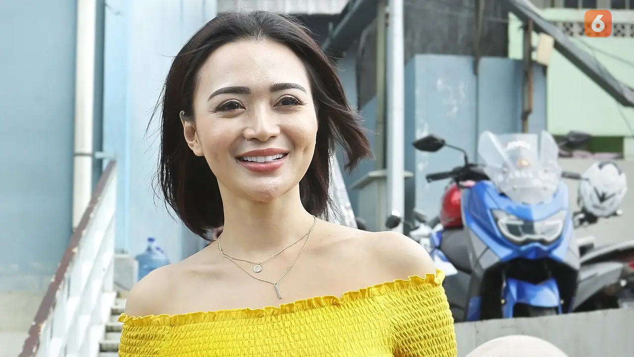 [Fimela] Wika Salim