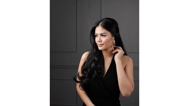 Baru Menikah, Ini 6 Potret Rasyena Istri Cantik Bima Aryo yang Seorang Dokter