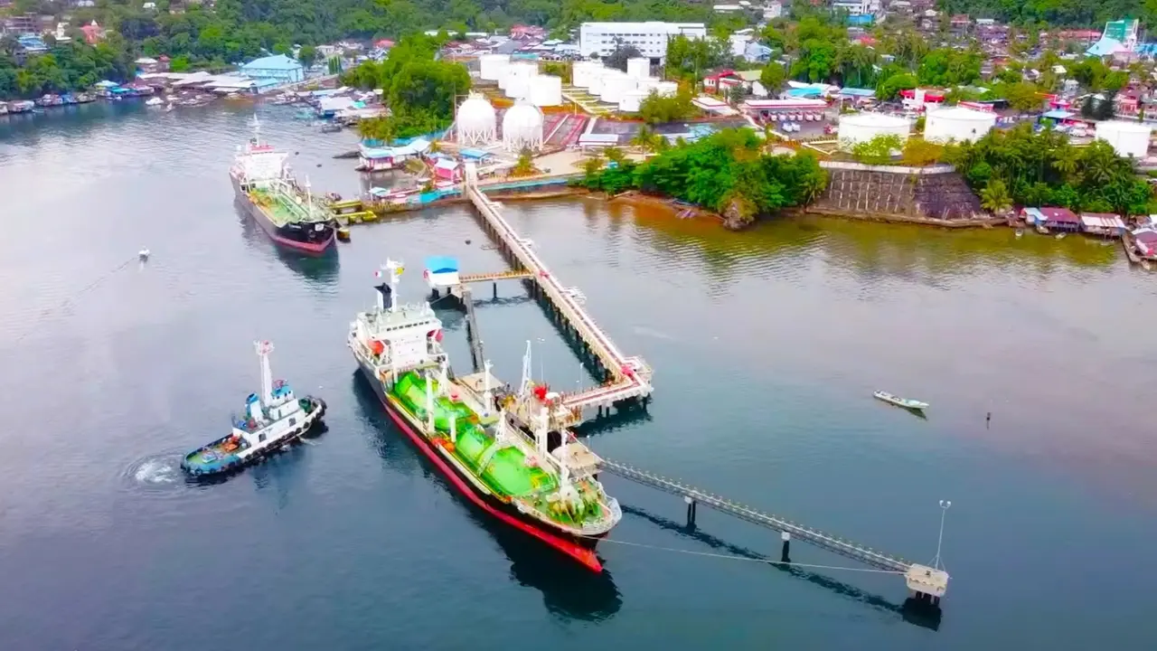 Proyek Strategis Nasional (PSN) Terminal LPG Jayapura yang pertama di Papua.