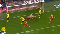 Berita video gol-gol kemenangan Bayern Munchen saat menghadapi Borussia Dortmund dalam lanjutan Bundesliga 2017-2018. This video presented by BallBall.