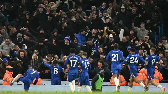Foto: Enzo Fernandez Buyarkan Kemenangan Manchester City di Depan Mata