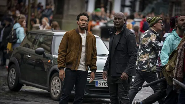 Tyrese Gibson sebagai Roman dan Tej dimainkan Chris Bridges dalam Fast and Furious 9. (Foto: Dok. Universal Pictures/ IMDb)