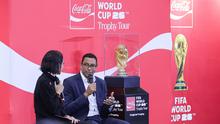 Legenda Brasil, Gilberto Silva hadir dalam acara tur trofi Piala Dunia di Jakarta Convention Centre, Jakarta Pusat, Kamis (22/1/2026). (Bola.com/Abdul Aziz)