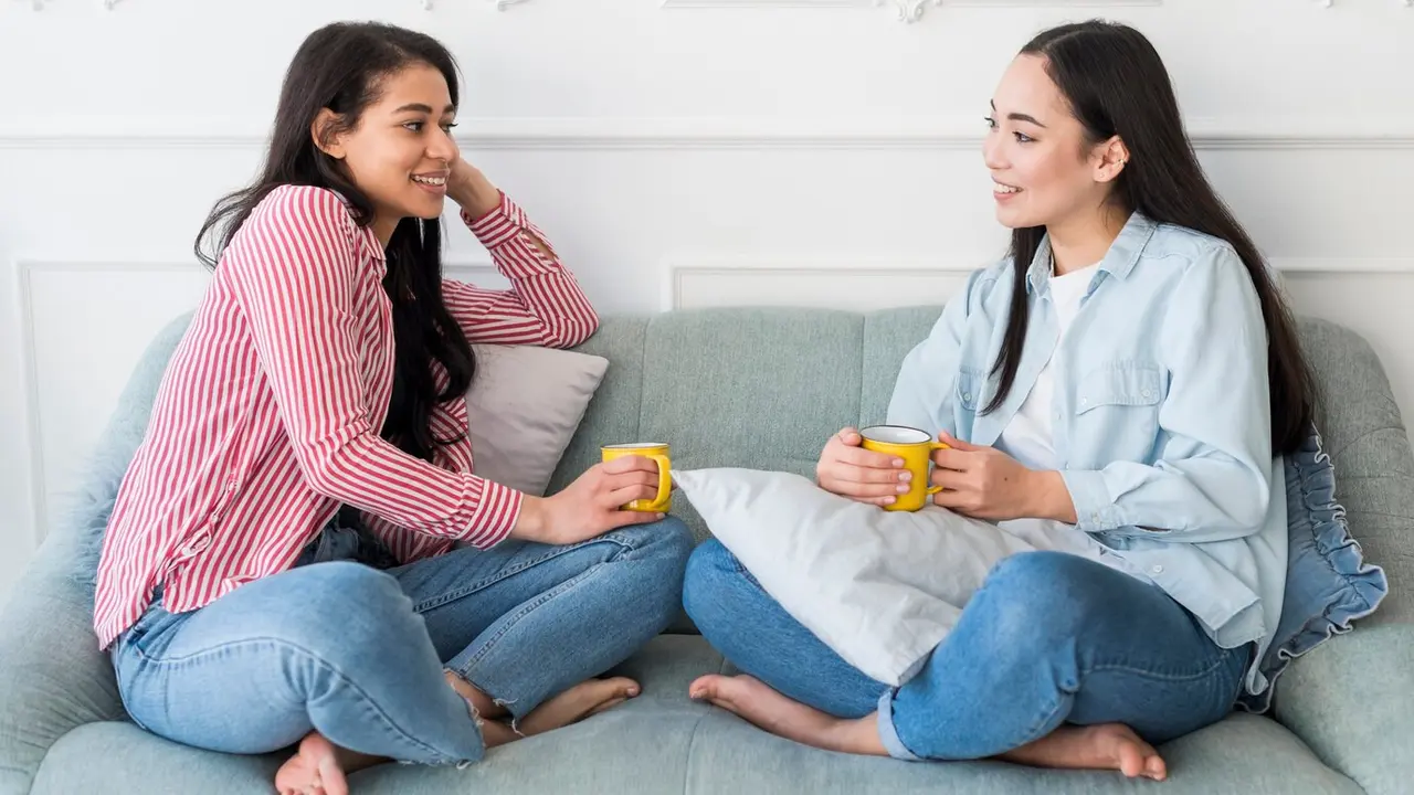 5 Zodiak Paling Ramah yang Bikin Orang Lain Nyaman di Dekatnya - 4