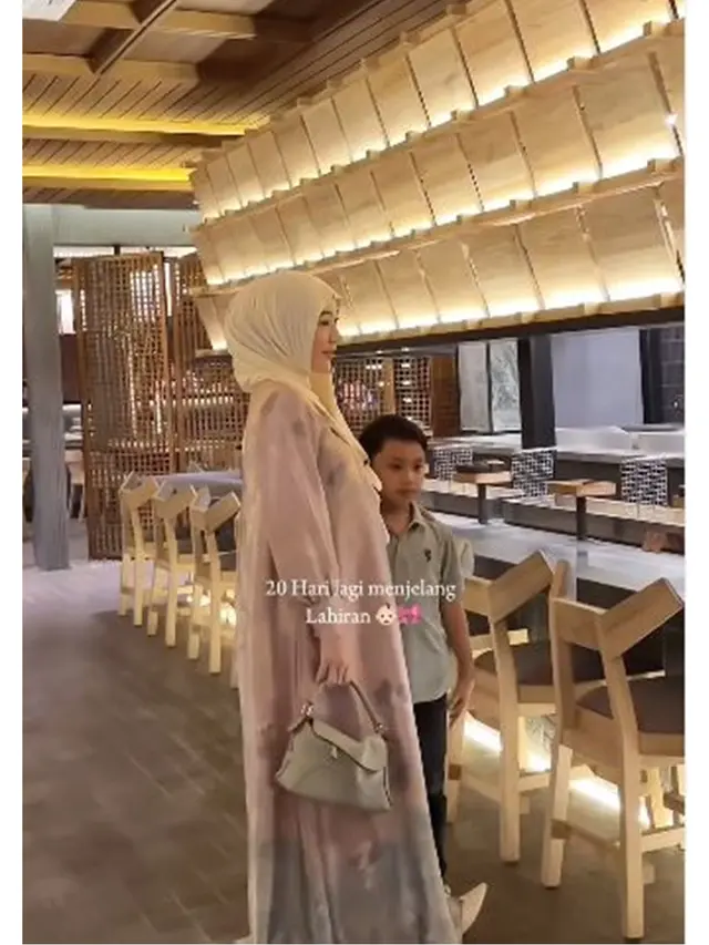 20 Hari Jelang Lahiran, Ini 6 Potret Larissa Chou Quality Time Bareng Anak Pertama